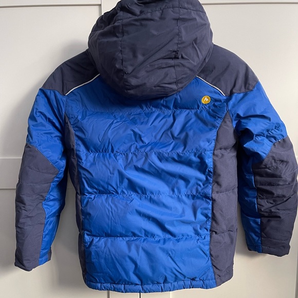 Boys Marmot down fill puffer jacket (size M, 8-9) - Picture 2 of 7